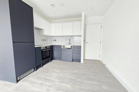 Orla Lodge, High Mead, Harrow photo 3