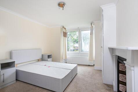 Gleneagle Road, London, SW16 photo 3