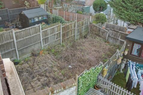 33 Hillside Avenue, Wembley, HA9 8DY