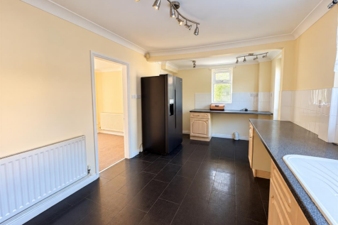 Eastglade Road, Nottingham photo 5