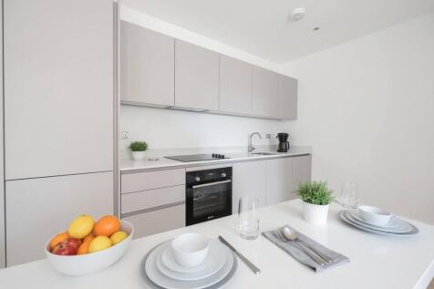 Peach Street, Wokingham, Berkshire, RG40 photo 4