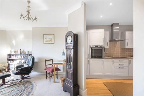 Sitting Room/Kitchen