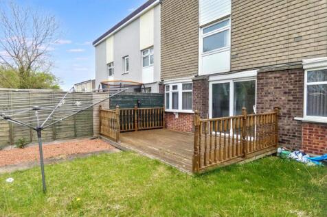 Stroud Crescent - Rear of Property