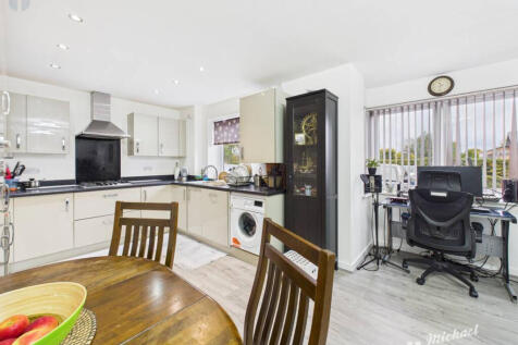 CAM03852G0-PR0464-STILL001-thumbnail-h750-70