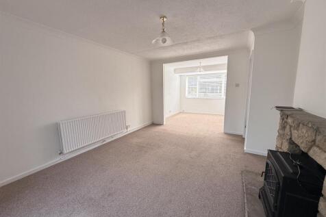 Chestnut Road, Farnborough photo 4
