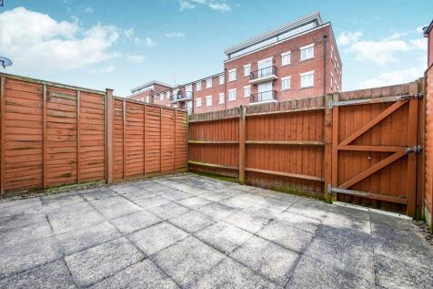 Brookbank Close, Cheltenham, GL50 photo 4