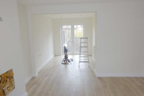 Bangor Avenue, FY2 photo 3
