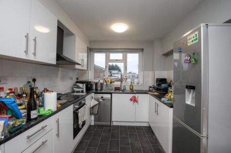 kitchen 1.jpg