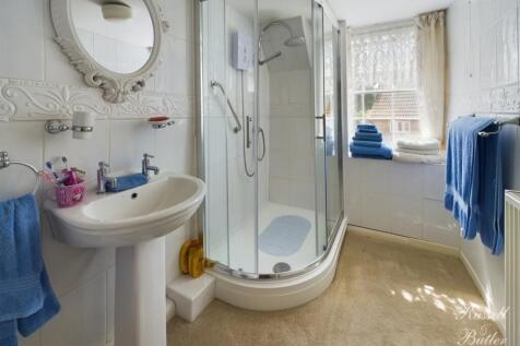 CAM02127G0-PR0167-STILL012