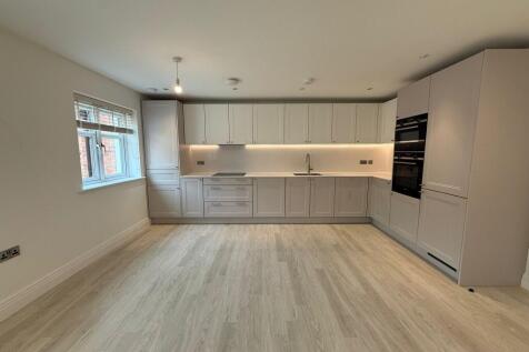 Merrifield Lane, Burgess Hill, West Sussex, RH15 photo 3