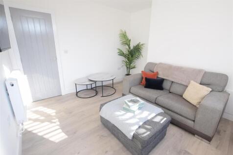 27/28 - Chelmsford Street - en suite two bedroom student house photo 4