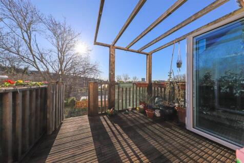 nicholas james springfield rd decking_.jpg