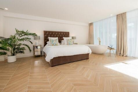 Master Bedroom Suite