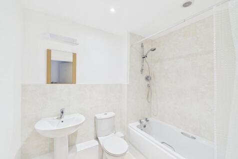 Victoria Court, Ford Park Crescent, Ulverston, Cumbria, LA12 7TS photo 4