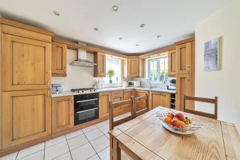 Kitchen/Breakfast Rm