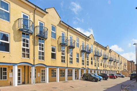 Flat 10, Quay View Apartments (15).JPG