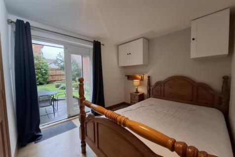 Bedroom.jpg