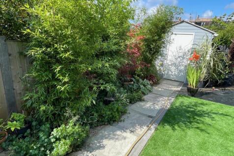 Garden 2.jpg