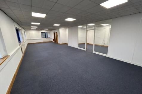 Office to rent Image 3