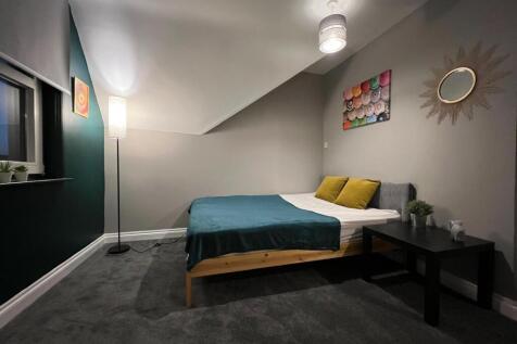 WhatsApp Image 2025-10-17 at 18.12.38_bbfebf56