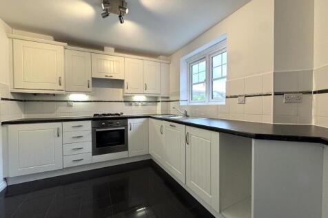 Corelli Close, Stratford-Upon-Avon photo 4