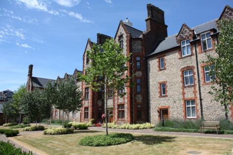 Communal Grounds