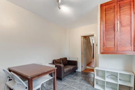 58 Tachbrook Street, Leamington Spa photo 4