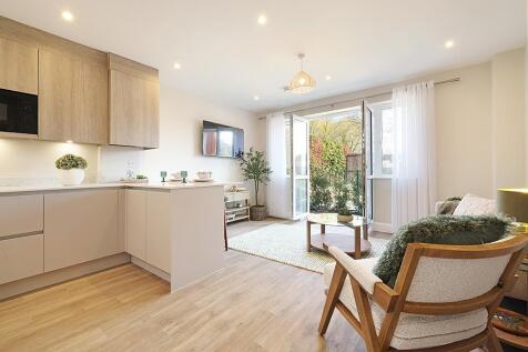1-CobhamRd-ShowApt-3-7409.jpg