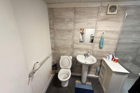 Manchester, Manchester, M18 photo 5