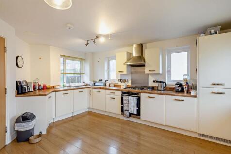 8677661-interior01-800.jpg