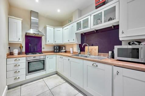 Fitted Kitchen