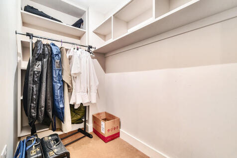 Study/Nursey/Walk...