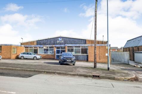 Land and buildings to the north east side of Eastfield Side, Sutton in Ashfield NG17 4JR