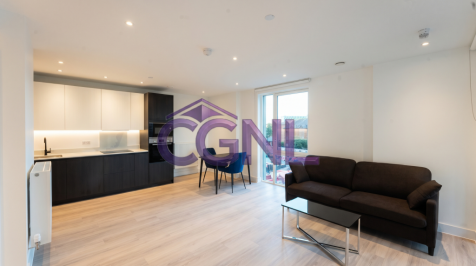 2-bed flat on Monterrey House, Everdene Path, Acton, Ealing, £2,750/mo