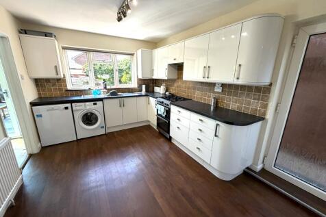 Clovelly Drive, Norwich, Norfolk photo 4