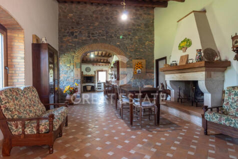 Interno