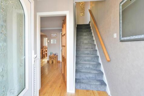 Cypress Lane Whitnash-14.jpg