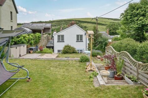 Garden &amp; Rear Elevation