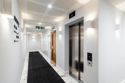 Argentum Show Flat 2-97 Communal.jpg