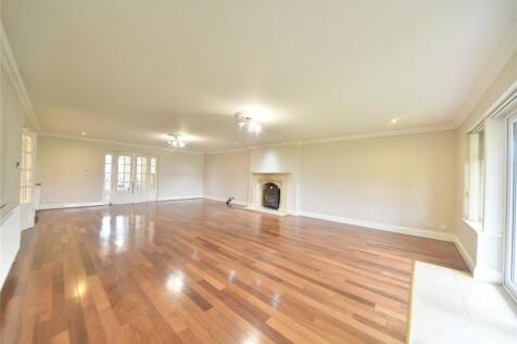 Kingsway, Mildenhall, Bury St. Edmunds, Suffolk, IP28 photo 3