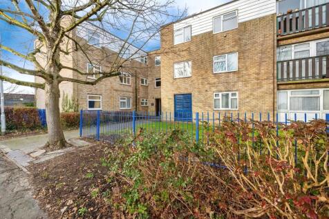 Bedford, MK42 - property photo