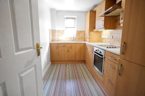 Sandringham Court, Darlington, County Durham, DL3 photo 4