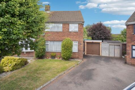 Tring, HP23 - property photo