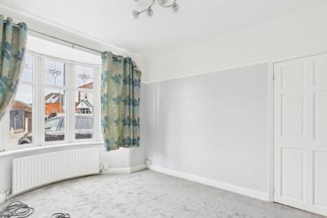 Waldorf Close, Alvaston photo 3