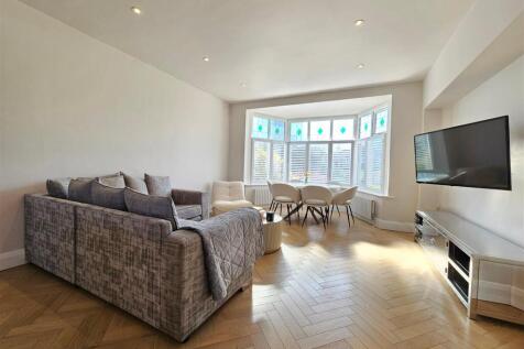 Living Dining Kitchen