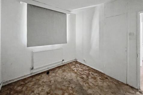5 Hartswood House, Streatham Hill, London, SW2 4AS