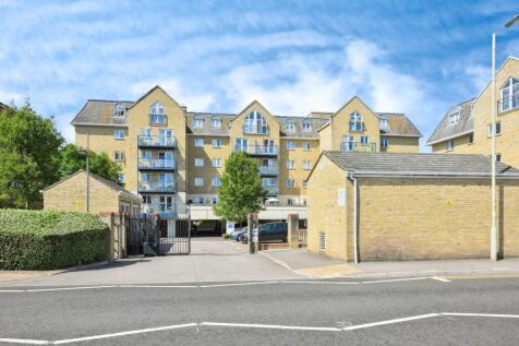 Hoddesdon, EN11 - property photo