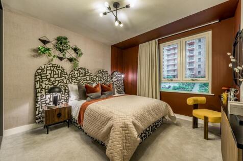 Dagenham Green 1 bed show