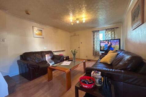 Lounge Dining Room