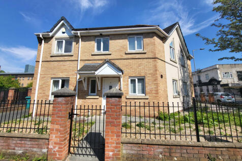 3 Bedroom Semi Detached for Sale